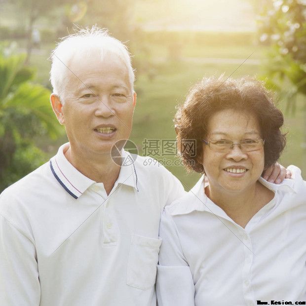 老年人冬季洗澡时间有讲究,老年人冬季什么时候洗澡
